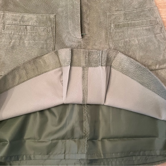LILLY PULITZER VINTAGE DANA PIG SUEDE MINI SKIRT- SIZE: 2P - Picture 3 of 6